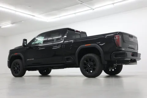 More photos of 2026 GMC Sierra 2500 HD AT4 at Jim Falk Motors, MO