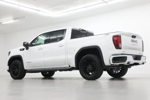 More photos of 2026 GMC Sierra 1500 Elevation at Jim Falk Motors, MO