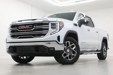 White 2026 GMC Sierra 1500 SLT for sale in Clinton, MO