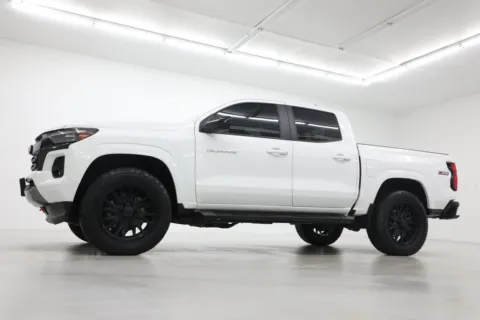 Photos of 2024 Chevrolet Colorado Z71 for sale in Clinton, MO at Jim Falk Motors