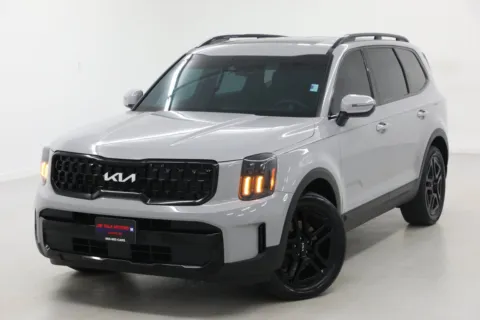 More photos of 2024 Kia Telluride EX X-Line at Jim Falk Motors, MO