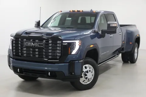 More photos of 2026 GMC Sierra 3500 HD DRW Denali Ultimate at Jim Falk Motors, MO