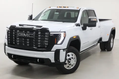 More photos of 2026 GMC Sierra 3500 HD DRW Denali Ultimate at Jim Falk Motors, MO