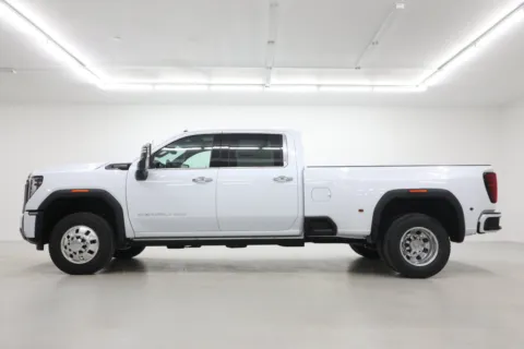 Another view of 2026 GMC Sierra 3500 HD DRW Denali Ultimate for sale in Clinton, MO at Jim Falk Motors