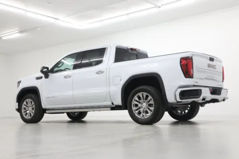More photos of 2026 GMC Sierra 1500 Denali at Jim Falk Motors, MO