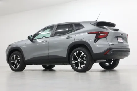 More photos of 2026 Chevrolet Trax 1RS at Jim Falk Motors, MO