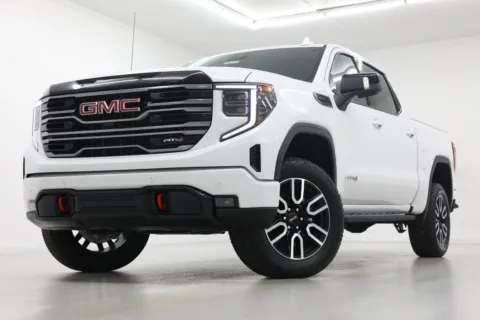 White 2026 GMC Sierra 1500 AT4 for sale in Clinton, MO