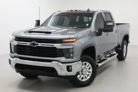 Photos of 2025 Chevrolet Silverado 2500 HD LT for sale in Clinton, MO at Jim Falk Motors