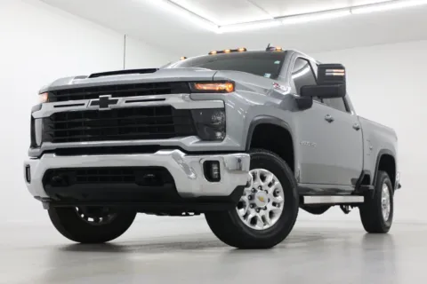 Gray 2025 Chevrolet Silverado 2500 HD LT for sale in Clinton, MO