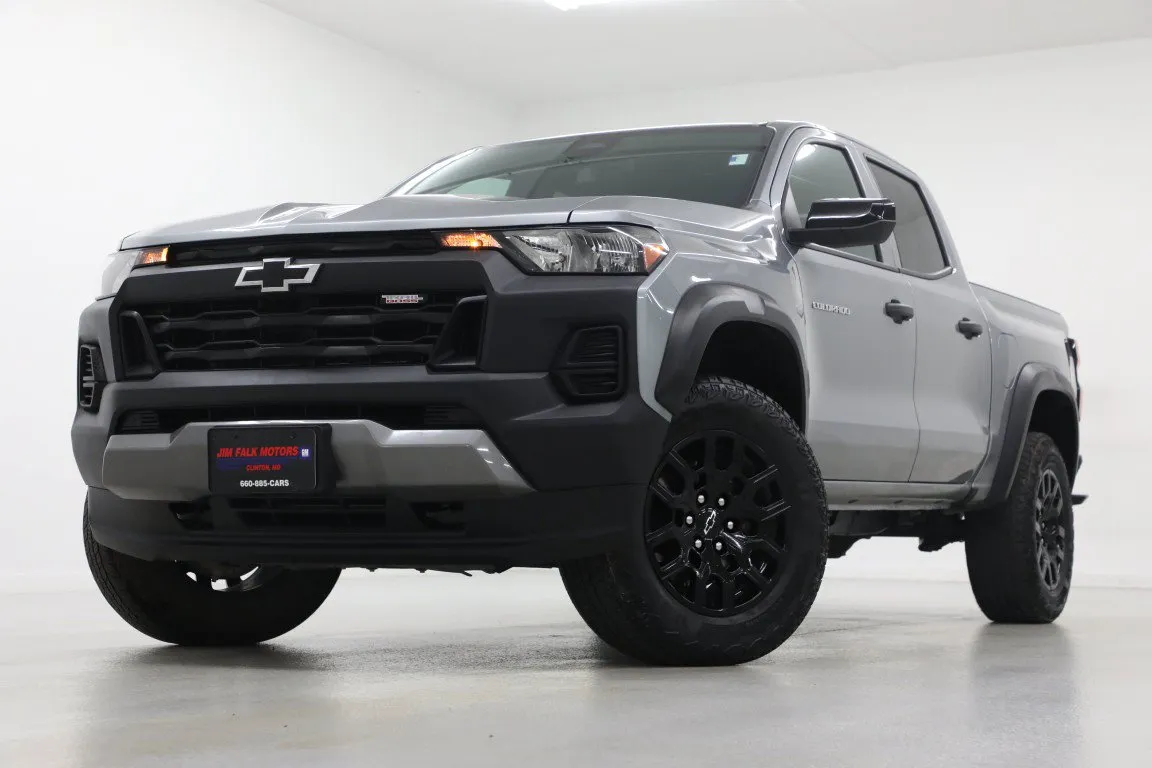 Gray 2026 Chevrolet Colorado Trail Boss for sale in Clinton, MO