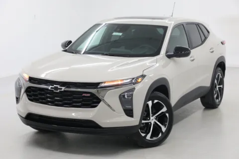 More photos of 2026 Chevrolet Trax 1RS at Jim Falk Motors, MO