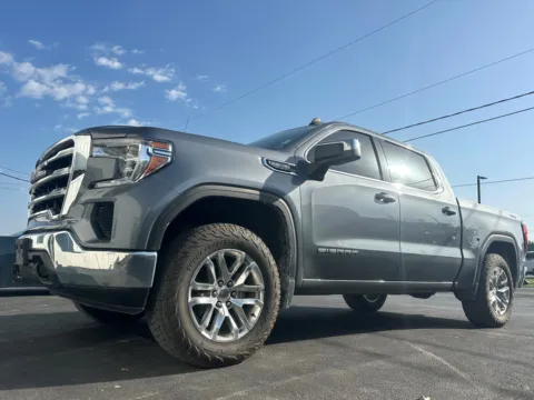 Gray 2020 GMC Sierra 1500 SLE for sale in Clinton, MO
