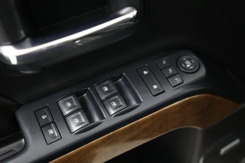 More photos of 2017 Chevrolet Silverado 1500 LTZ at Jim Falk Motors, MO