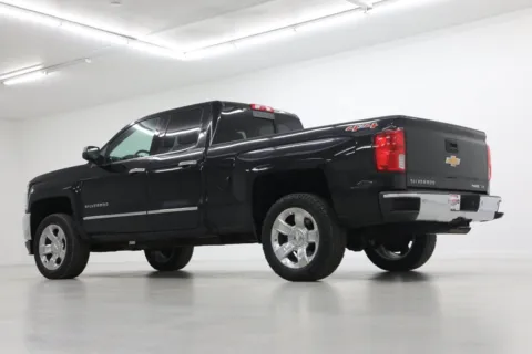 More photos of 2017 Chevrolet Silverado 1500 LTZ at Jim Falk Motors, MO