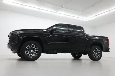 Photos of 2026 Chevrolet Colorado Z71 for sale in Clinton, MO at Jim Falk Motors