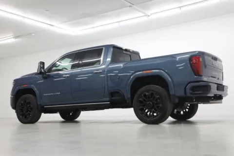 More photos of 2026 GMC Sierra 2500 HD Denali Ultimate at Jim Falk Motors, MO