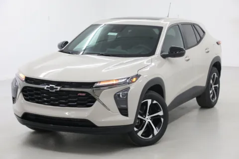 More photos of 2026 Chevrolet Trax 1RS at Jim Falk Motors, MO
