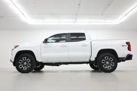 Another view of 2026 Chevrolet Colorado Z71 for sale in Clinton, MO at Jim Falk Motors