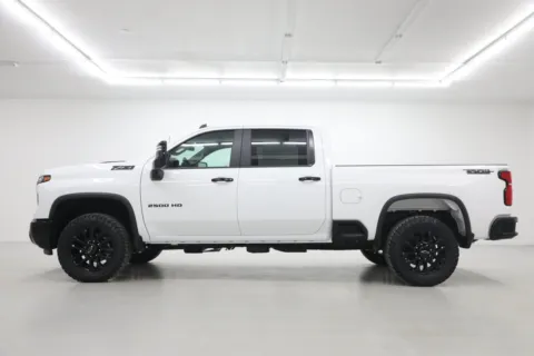 Another view of 2026 Chevrolet Silverado 2500 HD LT for sale in Clinton, MO at Jim Falk Motors