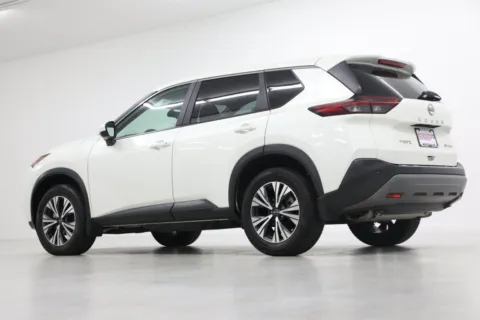 More photos of 2023 Nissan Rogue SV at Jim Falk Motors, MO