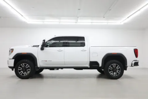 Another view of 2021 GMC Sierra 2500 HD AT4 for sale in Clinton, MO at Jim Falk Motors