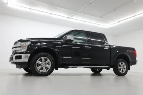 Photos of 2018 Ford F-150 LARIAT for sale in Clinton, MO at Jim Falk Motors