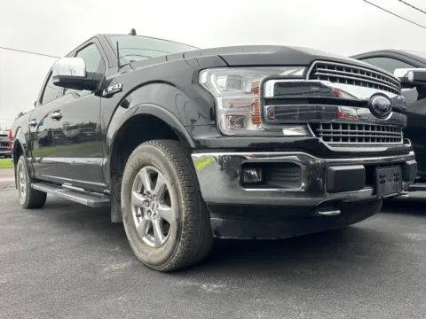 Black 2018 Ford F-150 LARIAT for sale in Clinton, MO