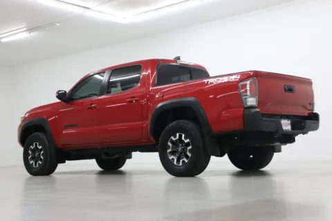 More photos of 2023 Toyota Tacoma TRD Off Road at Jim Falk Motors, MO