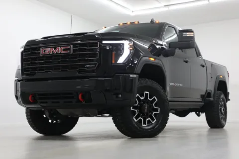 Black 2026 GMC Sierra 2500 HD AT4X for sale in Clinton, MO