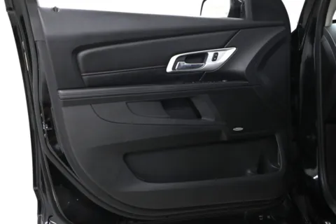 Photos of 2017 GMC Terrain SLE for sale in Clinton, MO at Jim Falk Motors
