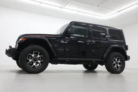 Photos of 2021 Jeep Wrangler Unlimited Rubicon for sale in Clinton, MO at Jim Falk Motors