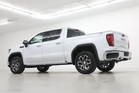 More photos of 2026 GMC Sierra 1500 SLT at Jim Falk Motors, MO