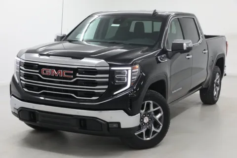 More photos of 2026 GMC Sierra 1500 SLT at Jim Falk Motors, MO