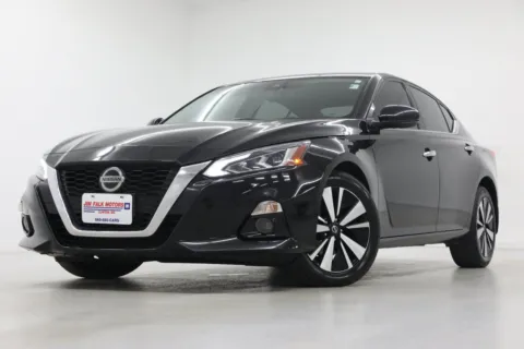 Black 2022 Nissan Altima 2.5 SL for sale in Clinton, MO
