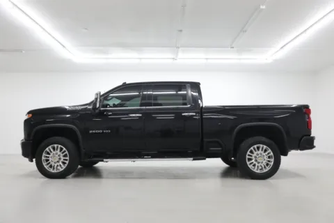 Another view of 2023 Chevrolet Silverado 2500 HD High Country for sale in Clinton, MO at Jim Falk Motors