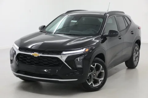 More photos of 2026 Chevrolet Trax LT at Jim Falk Motors, MO