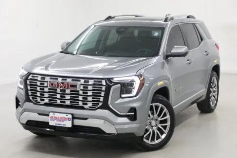 More photos of 2026 GMC Terrain Denali at Jim Falk Motors, MO