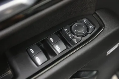 More photos of 2024 GMC Sierra 2500 HD AT4 at Jim Falk Motors, MO