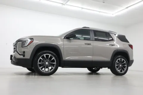 Photos of 2027 GMC Terrain Elevation for sale in Clinton, MO at Jim Falk Motors