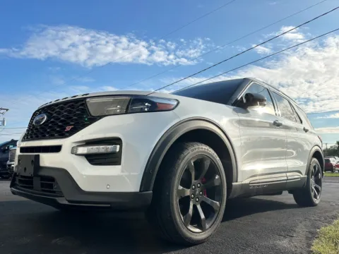 White 2020 Ford Explorer ST for sale in Clinton, MO