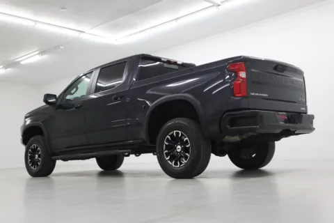 More photos of 2023 Chevrolet Silverado 1500 ZR2 at Jim Falk Motors, MO