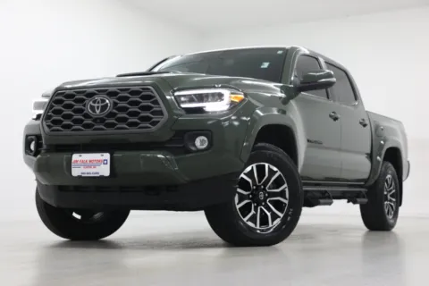 Green 2021 Toyota Tacoma TRD Sport for sale in Clinton, MO