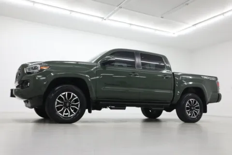 Photos of 2021 Toyota Tacoma TRD Sport for sale in Clinton, MO at Jim Falk Motors