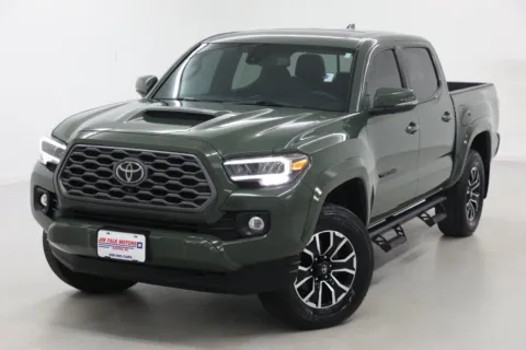 More photos of 2021 Toyota Tacoma TRD Sport at Jim Falk Motors, MO