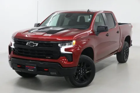 More photos of 2026 Chevrolet Silverado 1500 LT Trail Boss at Jim Falk Motors, MO