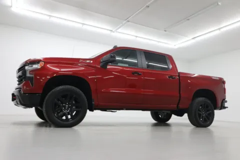 Photos of 2026 Chevrolet Silverado 1500 LT Trail Boss for sale in Clinton, MO at Jim Falk Motors