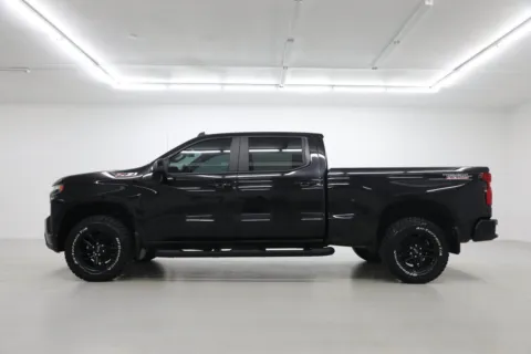 Another view of 2020 Chevrolet Silverado 1500 LT Trail Boss for sale in Clinton, MO at Jim Falk Motors