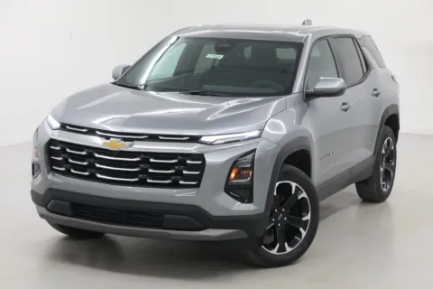 More photos of 2027 Chevrolet Equinox LT at Jim Falk Motors, MO