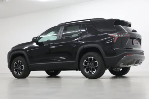 More photos of 2027 Chevrolet Equinox ACTIV at Jim Falk Motors, MO
