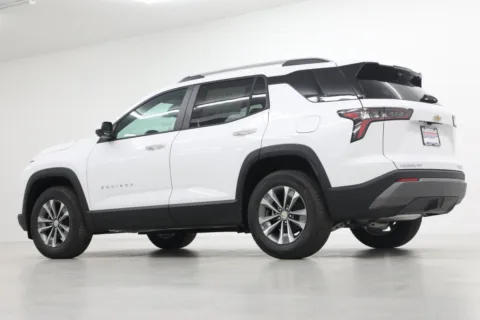 More photos of 2027 Chevrolet Equinox LT at Jim Falk Motors, MO
